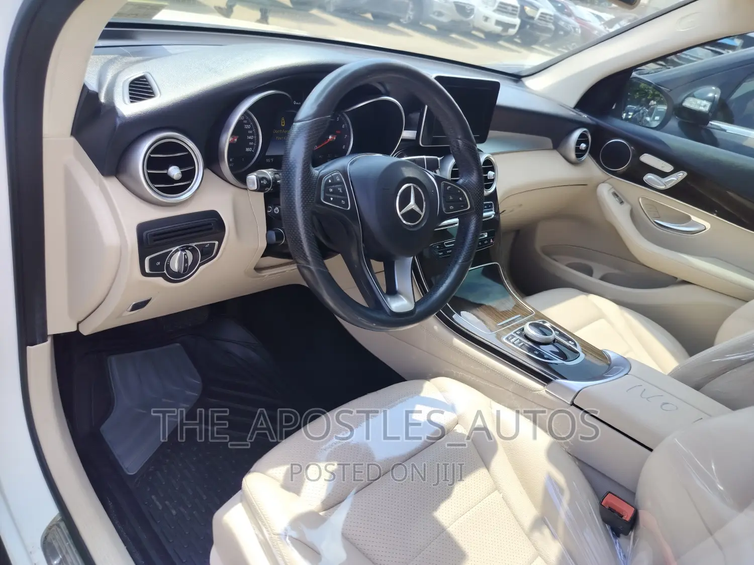Mercedes-Benz GLC-Class 2017 White