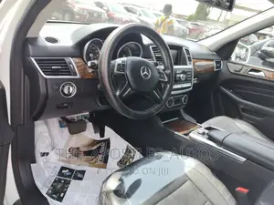 Mercedes-Benz M Class 2015 White