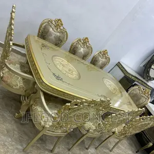 Royal Dining Set