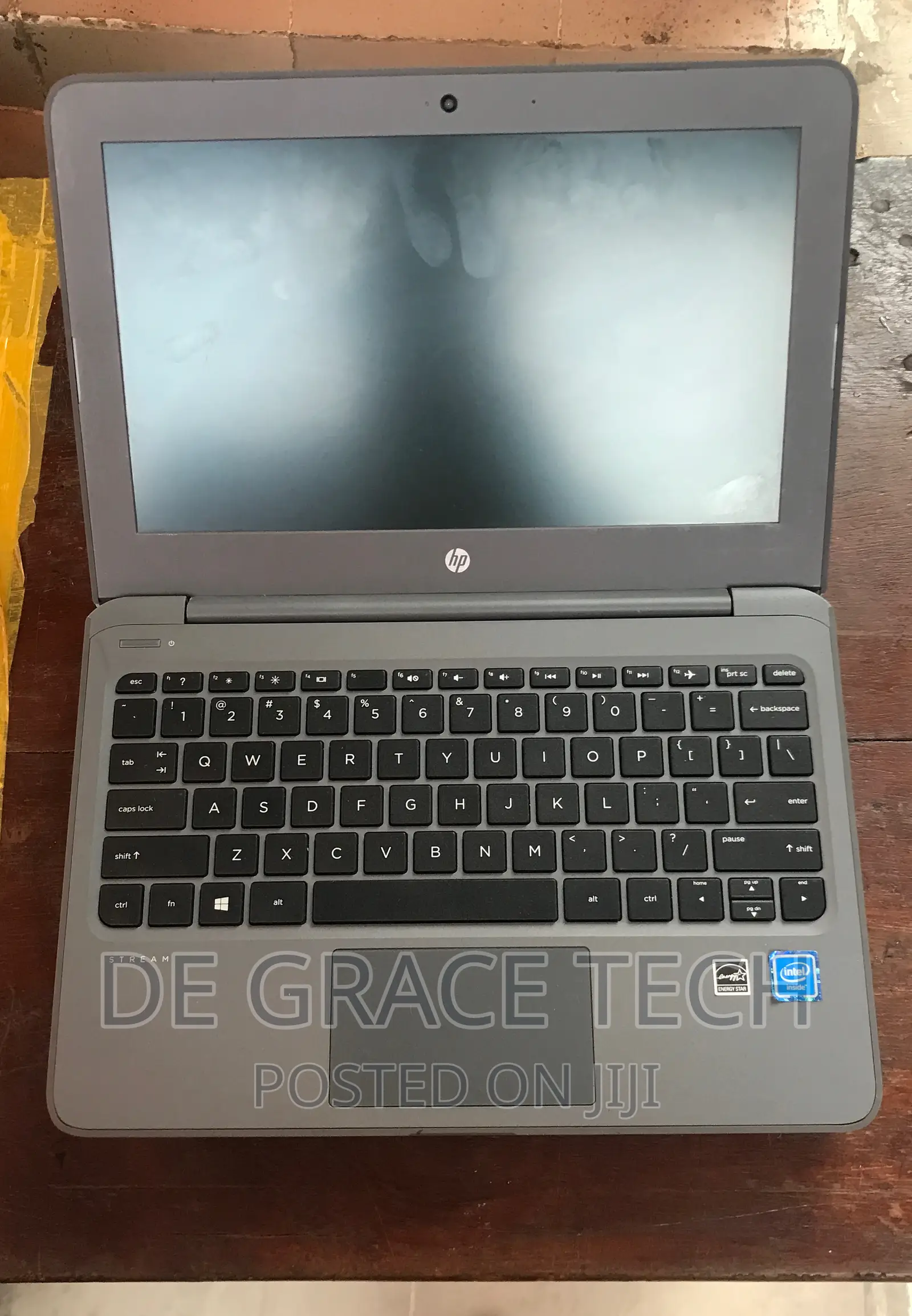 Laptop HP Stream 11 Pro G4 EE 4GB Intel Celeron eMMC 60GB