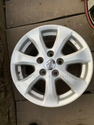 Camry 16 Inches Follow Come