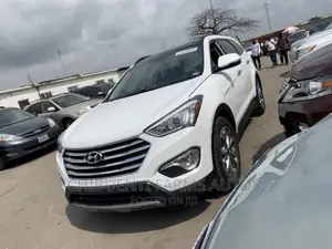 Hyundai Santa Fe 2014 White