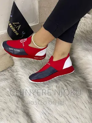 Unisex Sneakers