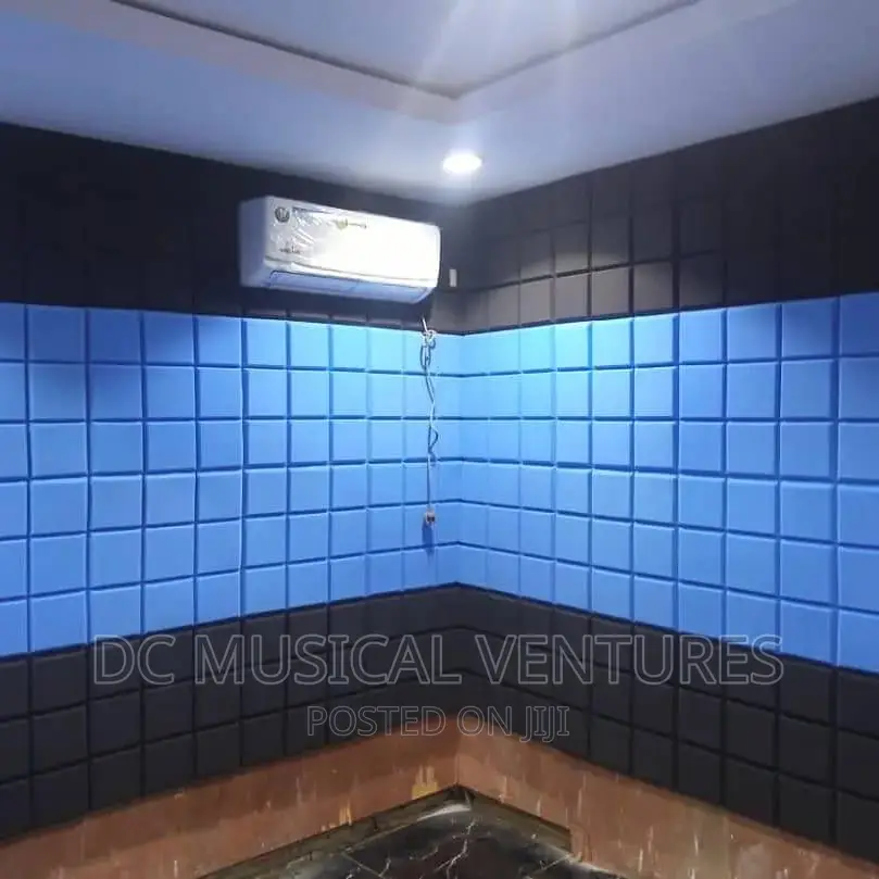 Studio Wall Pad