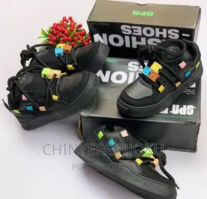 Unisex Sneakers