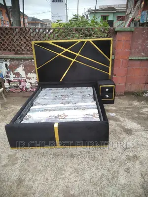 Top-Grade Upholstery HDF Padded 4 and a Half by 6 Bedframe