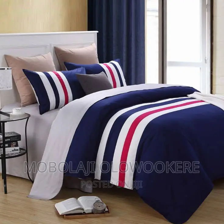 Unique Double Sided Set of Duvet Bedsheet and Pillowcases