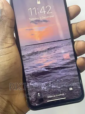 Apple iPhone XS Max 64 GB Gold