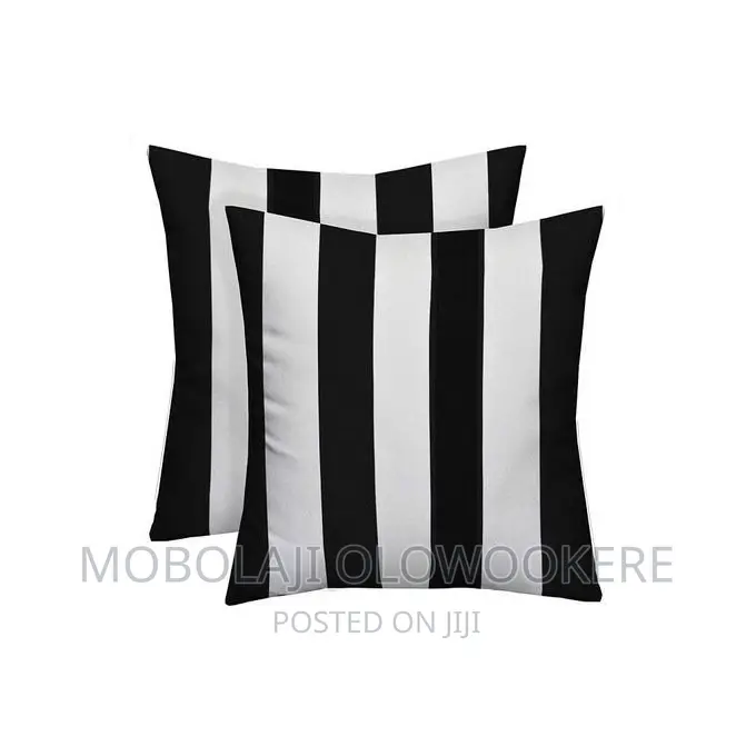 Quality Fiber Filled Throw Pillows-4 in 1