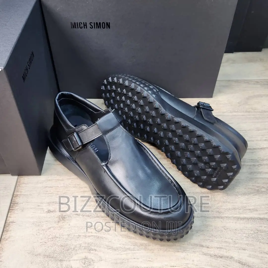 Original Italian MICH E SIMON Sandals Available in Store
