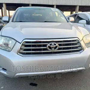 Toyota Highlander Limited 2010 Silver