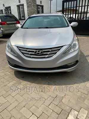 Hyundai Sonata GLS 4dr Sedan (2.4L 4cyl 6A) 2014 Silver