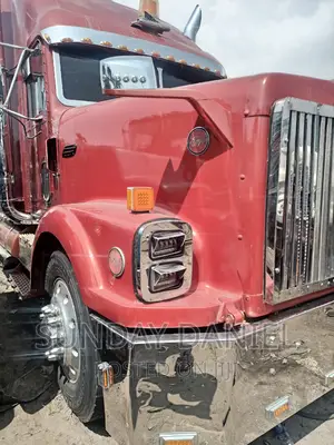 International With Cumins Engine Trailer Head Tokunbo