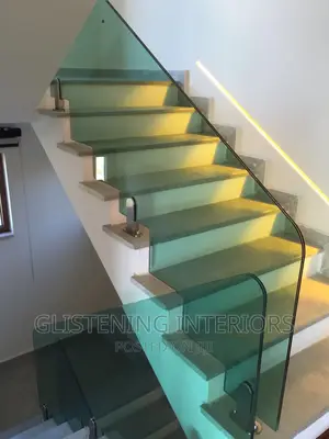 Staircase 10mm Tempered Glass