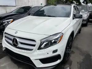 Mercedes-Benz GLA 250 2018 White