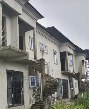 3bdrm Block of Flats in Effurun, Warri for sale