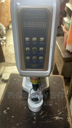 Automatic Snap Button Machine