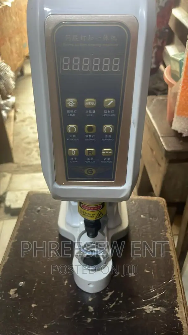 Automatic Snap Button Machine