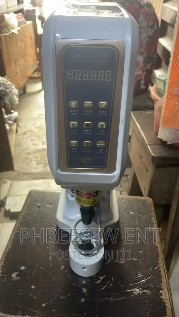 Automatic Snap Button Machine