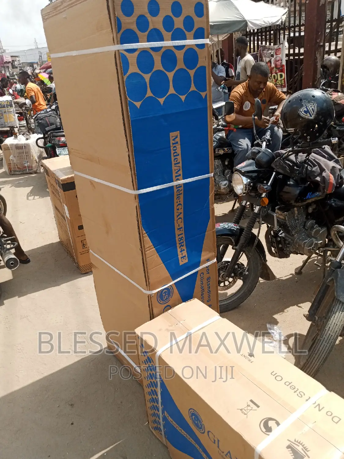 2tons Glamstar Standing AC