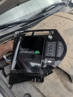 Lexus RX 350 Tesla Android System
