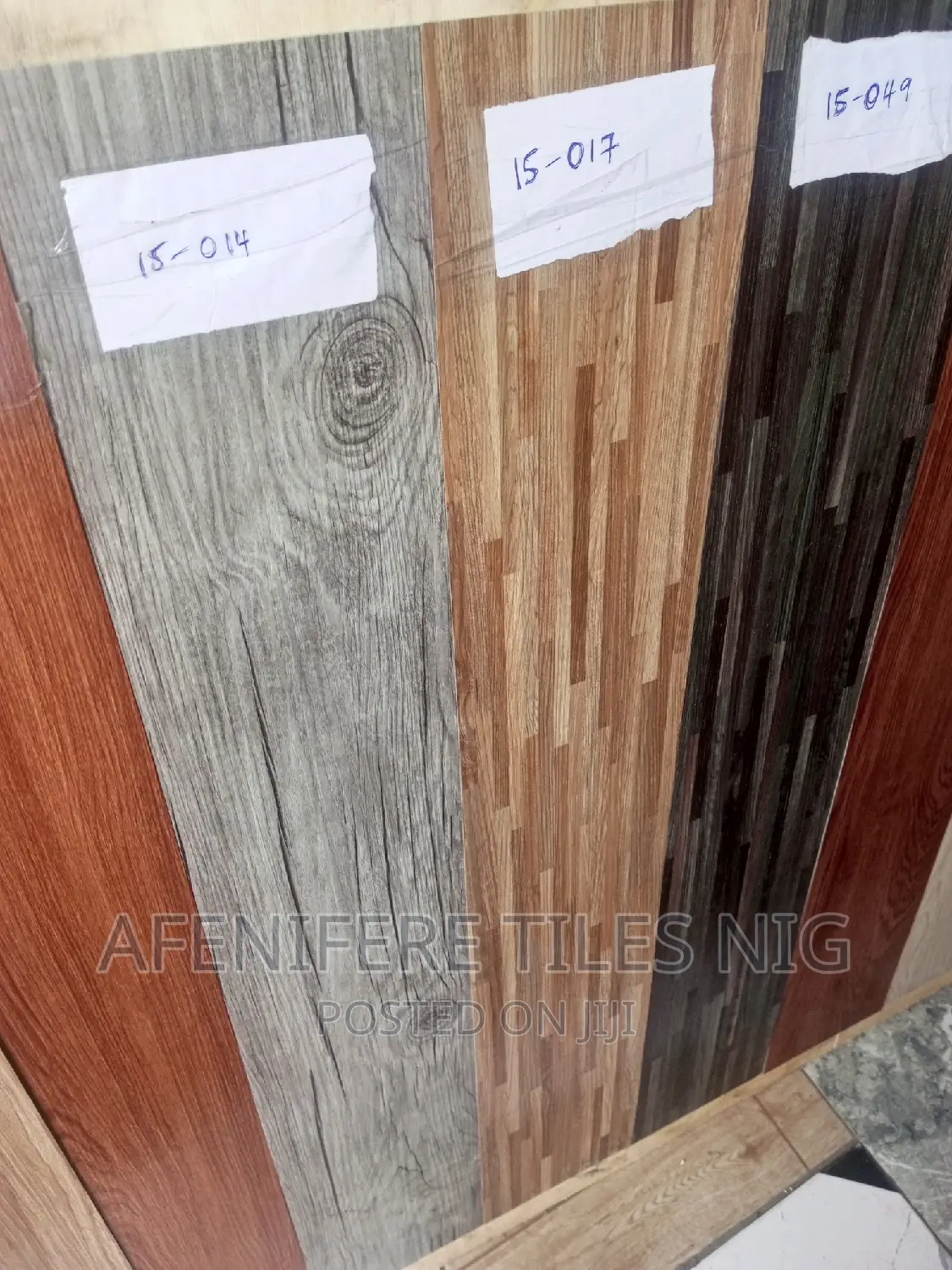 1.2 Mm Thickness Vinyl Rubber Floor Tiles