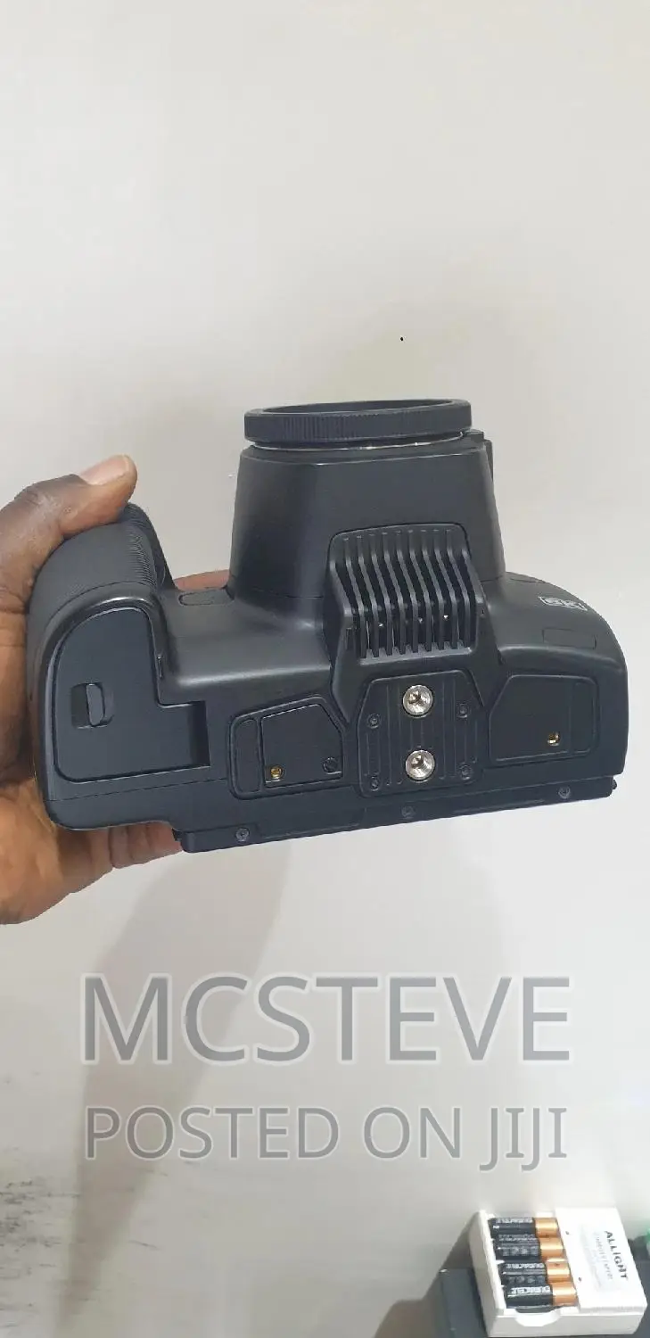 Blackmagic Pocket Cinema Camera G2
