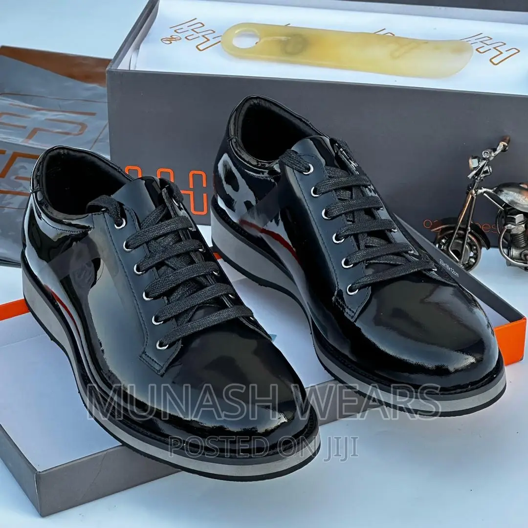 Oggi Leather Shoe