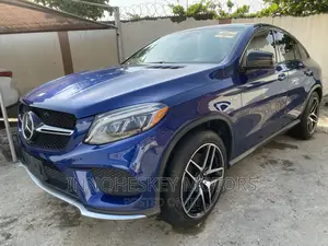Mercedes-Benz GLE43 2017 Blue