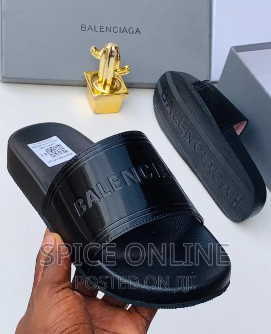 TM: Balenciaga Slides