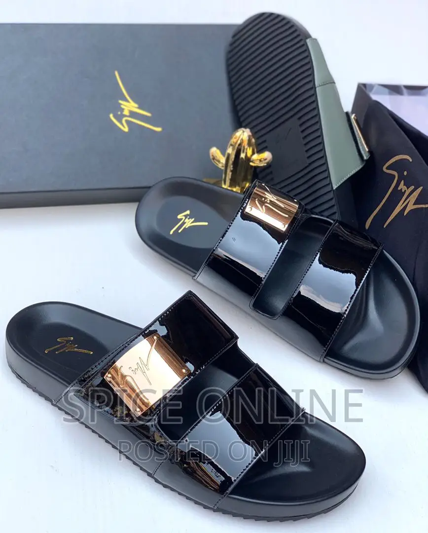 Tm: Giuseppe Zanotti Slippers