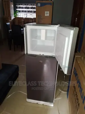 Brand New Fast Cooling Brand New Skyrun BCD-138hc Fridge