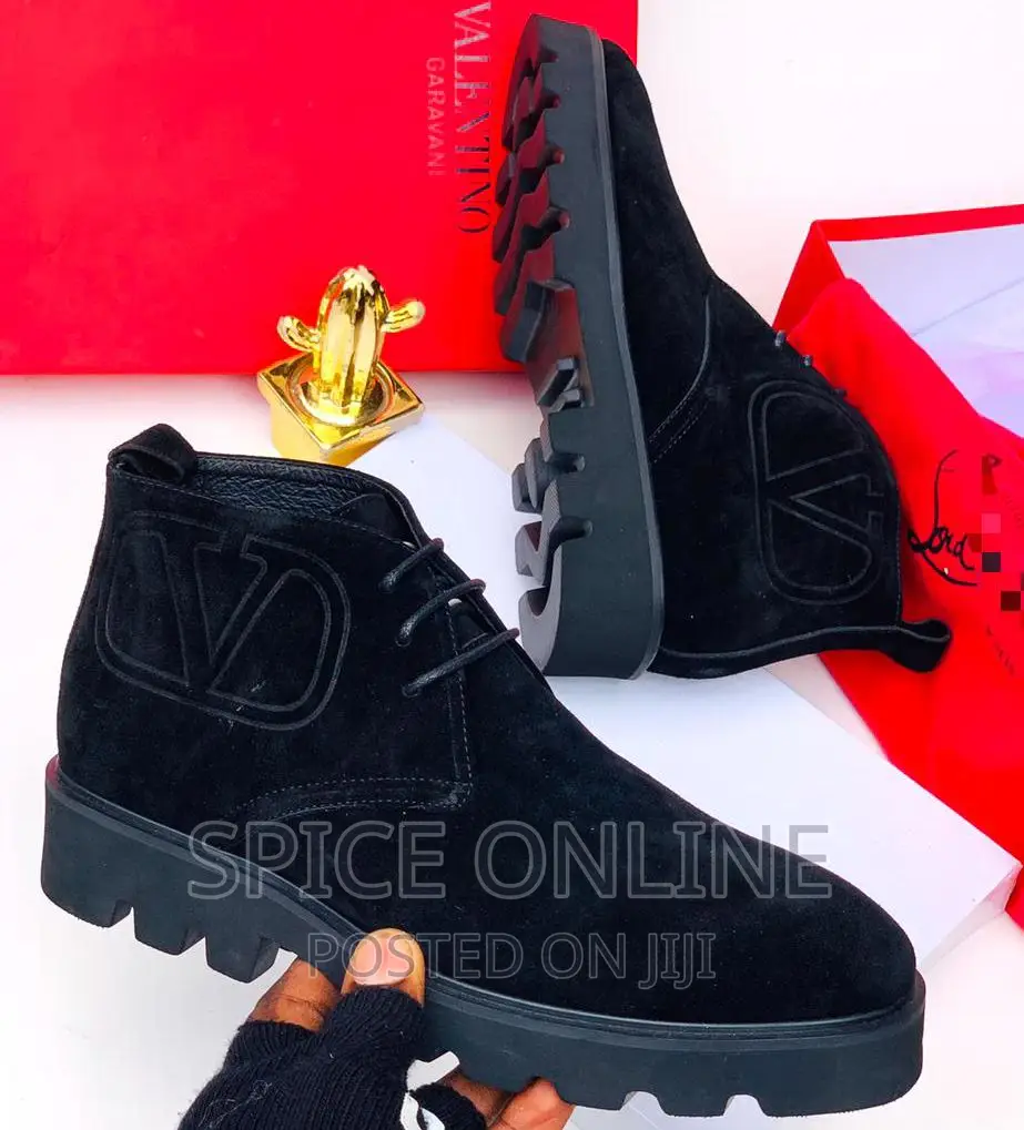 TM: Valentino Shoe