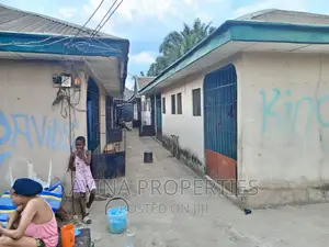 13 Rooms Self-Contained on Two Plots With Extra Uncomplicated Duplex