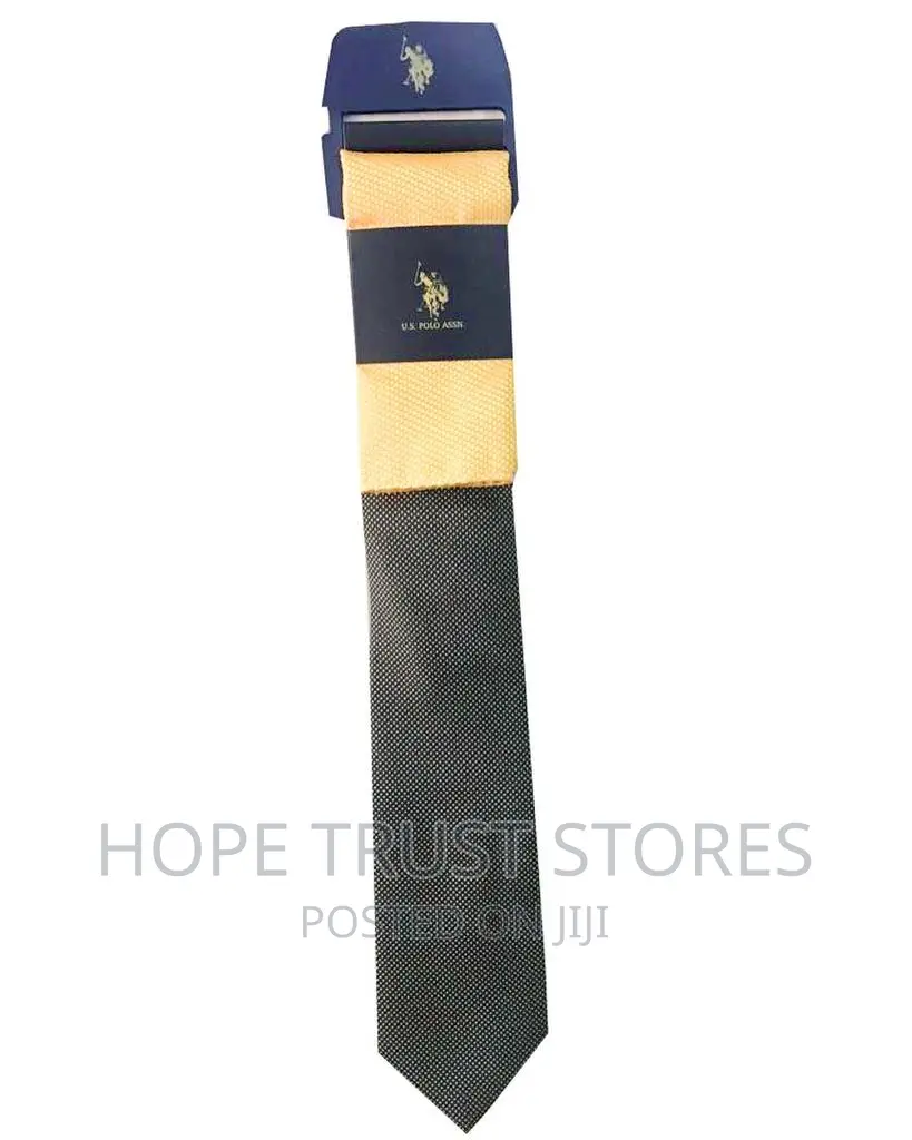 US Polo Assn. Tie Pocket Square