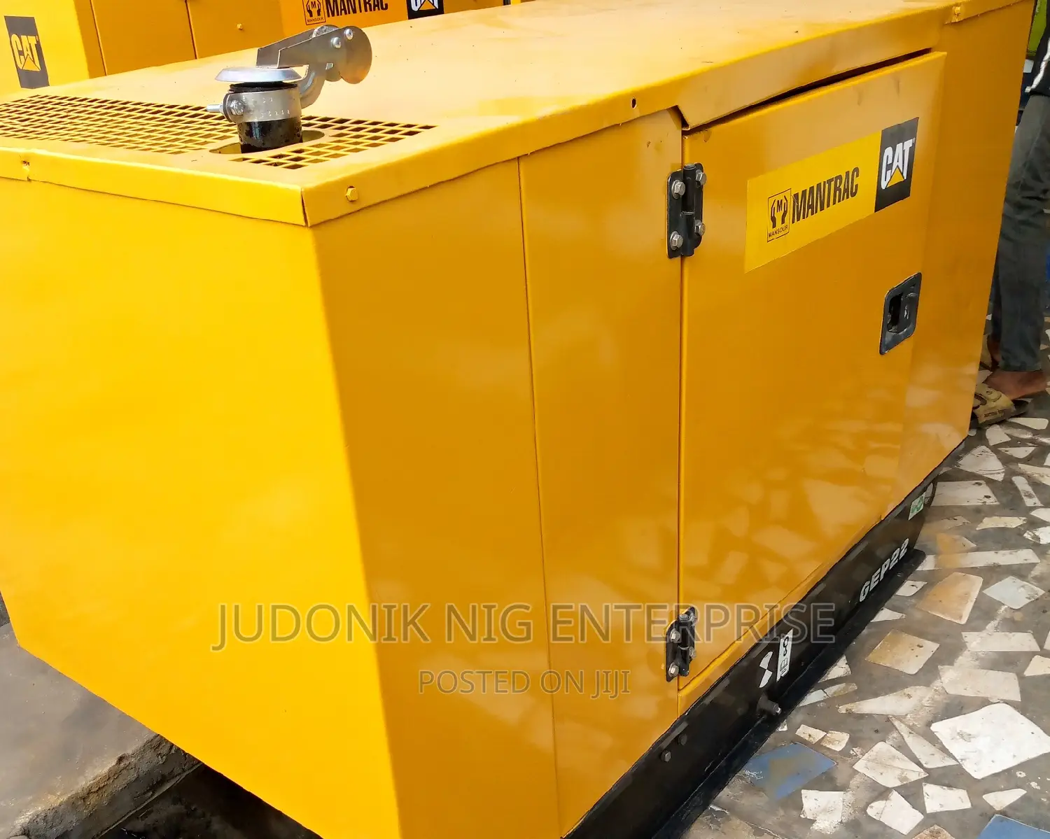 Mantrac Cat Generator