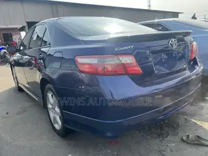 Toyota Camry 2009 Blue