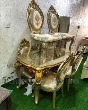 Quality Set of Royal