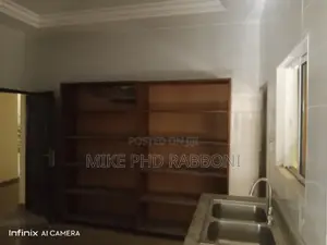 7bdrm Duplex in Estate G.R.A, Enugu for rent