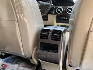 Mercedes-Benz GLK-Class 2015 Brown