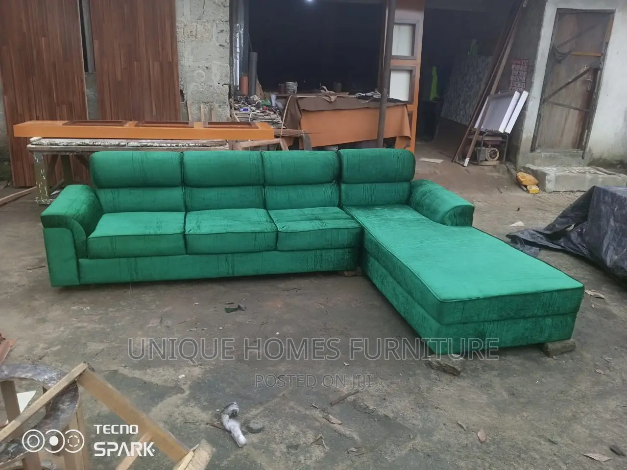 Corner Unit Chair