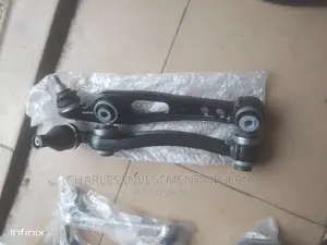 Small Upper Arms Range Rover Sport 2022