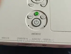 Giveaway Nec Projector ME301X