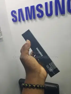 New Samsung Galaxy S20+ 5G 128 GB Gray
