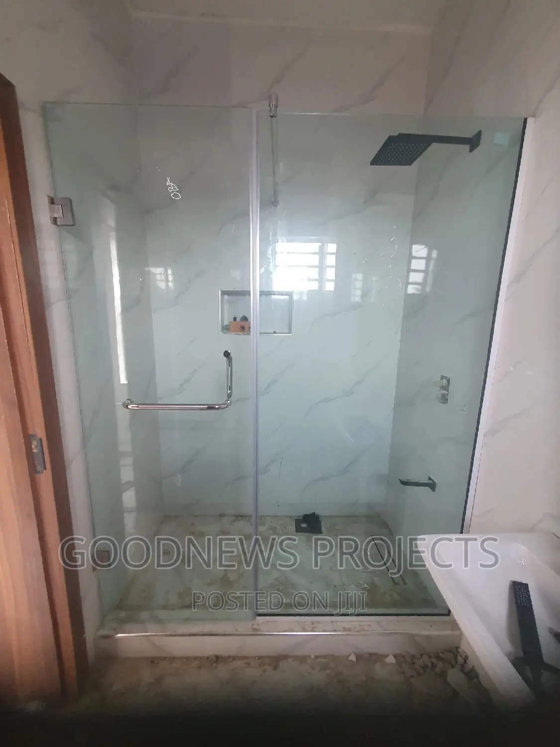Frame Less Hinger Shower Glass