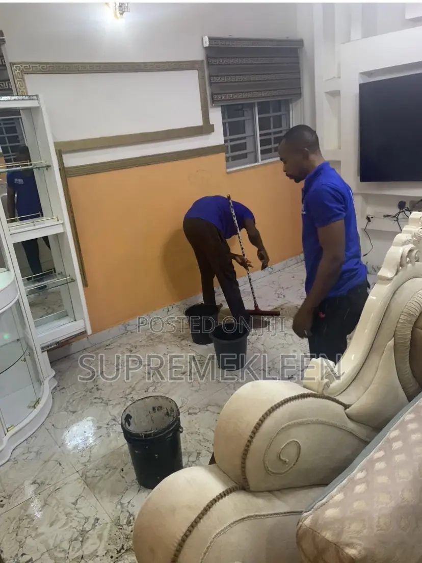 Sparkling Home With Supreme Kleen, Cleaning Services!