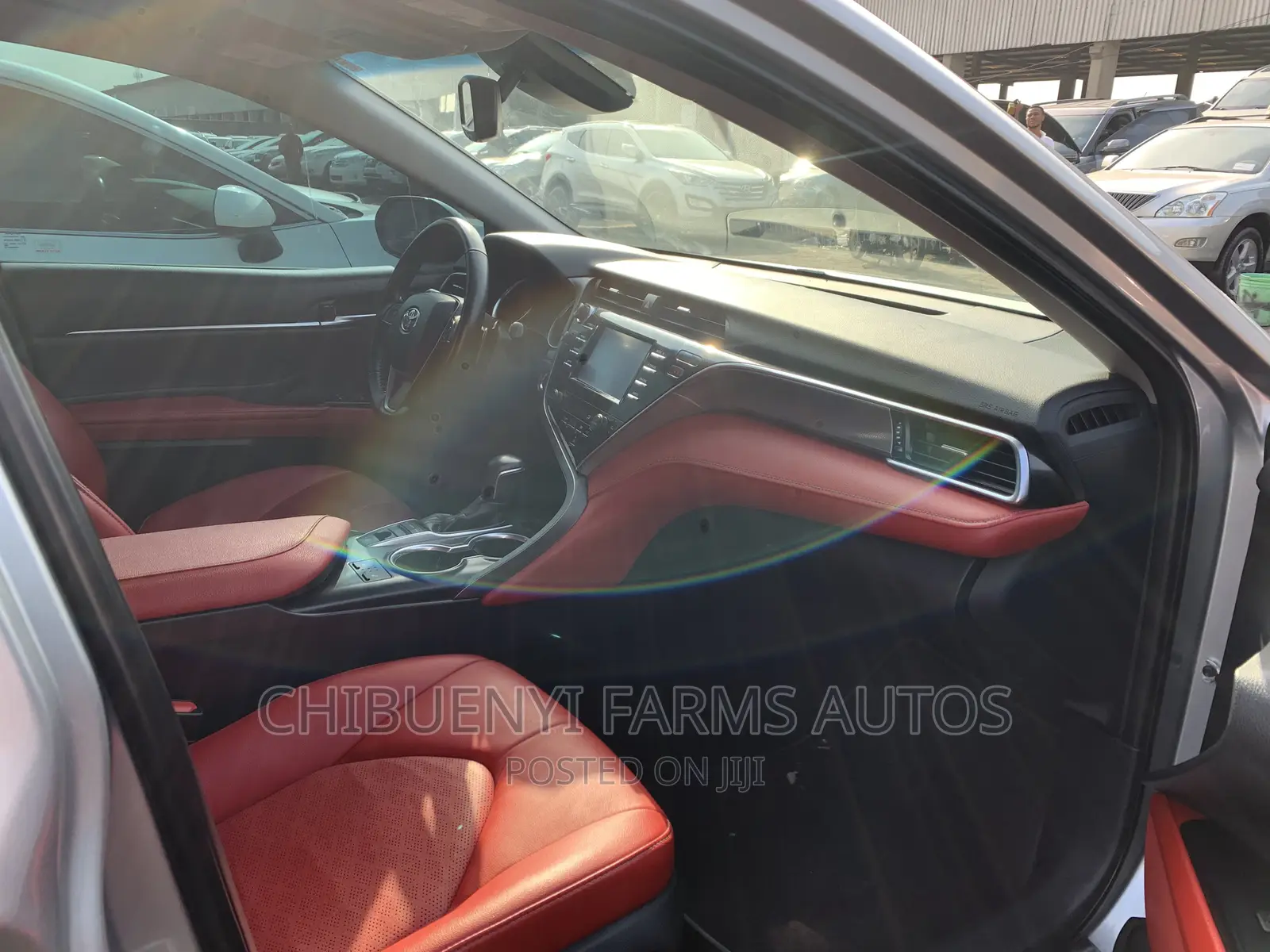 Toyota Camry 2018 Silver