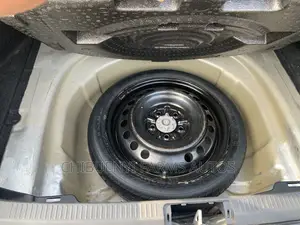 Toyota Camry 2018 Silver