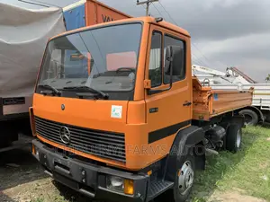 MECEDECES 814 - Tipper