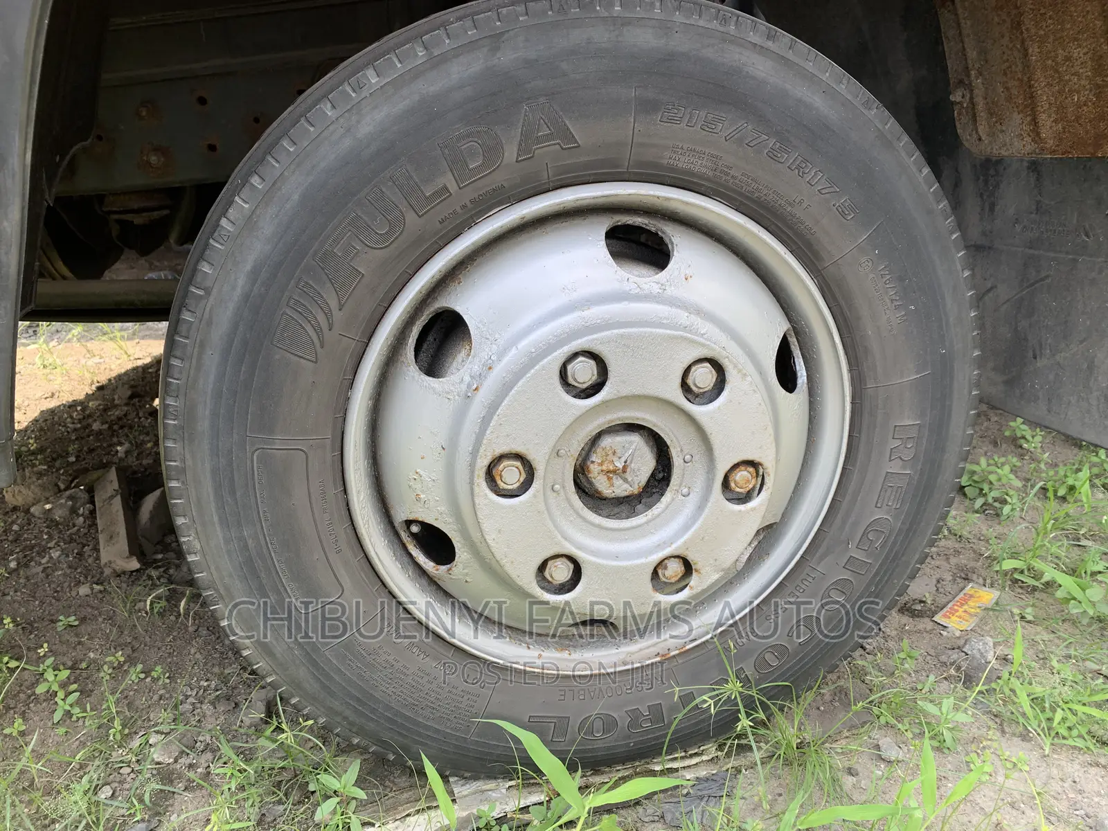 MECEDECES 814 - Tipper